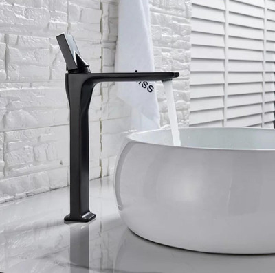 InArt Basin Sink Faucet Bathroom Single Hole Basin Mixer/Hot & Cold Wash Basin Mixer/Basin Tap Black Faucet Basin Mixer Faucet(Deck Mount Installation Type)