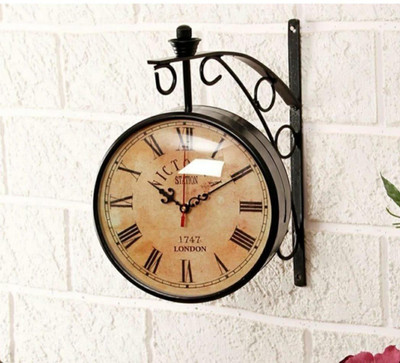 Wadhwa Times Analog 24 cm X 24 cm Wall Clock(Black, With Glass, Standard)