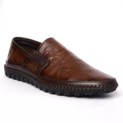 BUCKAROO NARDO Genuine Leather Slip On Sneakers For Men(Tan)