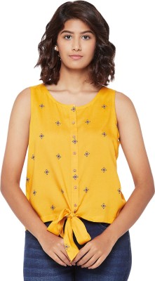 PEOPLE Casual Sleeveless Embroidered Women Yellow Top