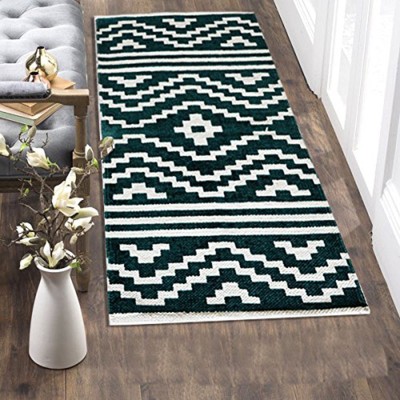 The Home Talk Green Cotton Area Rug(2 ft,  X 3 ft, Rectangle)