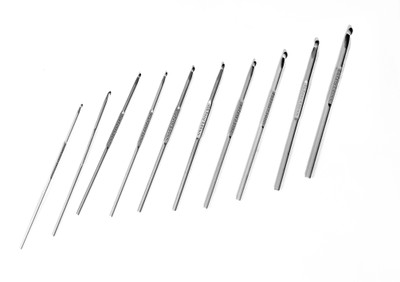 

pony crochet hooks, 13 cm , 2.5mm, size no 6 to 14, pack of 10 Knitting Pin(Pack of 10)