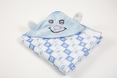 NAMAN Text Print Crib Hooded Baby Blanket for  AC Room(Polyester, Blue)