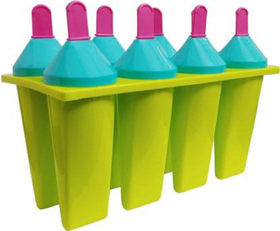 PuthaK Green Plastic Ice Cube Tray(Pack of1)