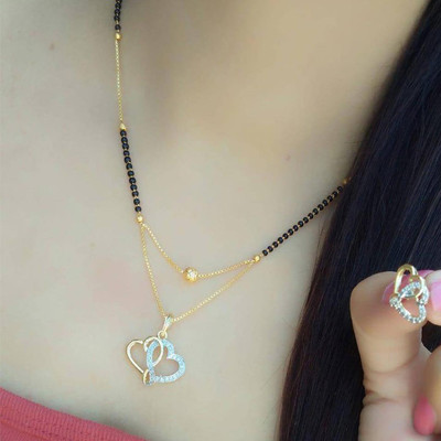 Pihoo Enterprise Alloy Gold-plated Gold, White, Black Jewellery Set(Pack of 1)