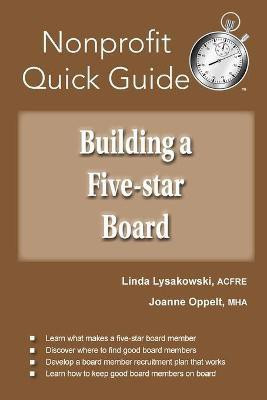 Building a Five-star Board(English, Paperback, Lysakowski Linda)