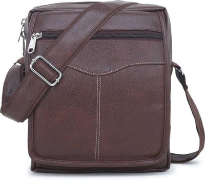 ICHIEF Men Brown Messenger Bag
