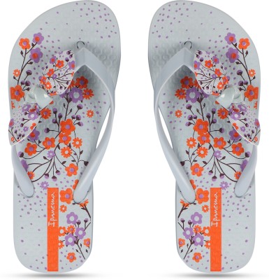 Ipanema Women Slippers(Multicolor , 3)