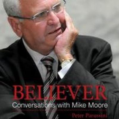 Believer - Conversations with Mike Moore(English, Paperback, Parussini Peter)