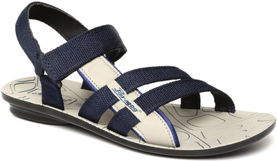 paragon belt chappal