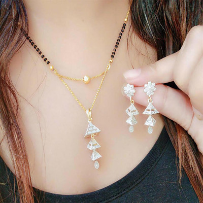 Pihoo Enterprise Alloy Gold-plated Gold Jewellery Set(Pack of 1)