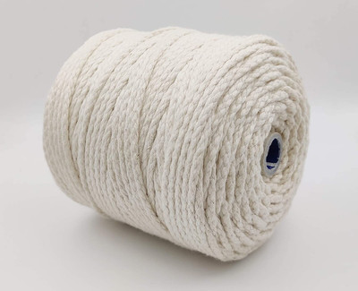 KnottyThread Off White Thread(20 m Pack of1)
