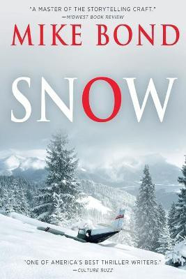 Snow(English, Paperback, Bond Mike)