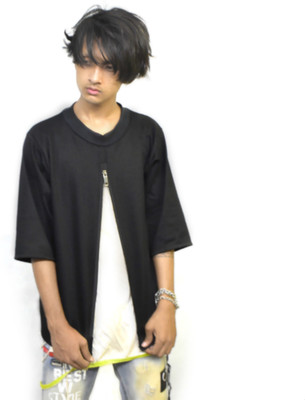 YC YOUNGCASH Solid Men Round Neck White, Black T-Shirt