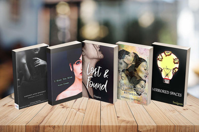 Smokes And Whiskey, I Kiss You Blue, Lost & Found, Of Love...Life And Everything In Between, Mirrored Spaces(Paperback, Tejaswini Divya Naik, Kiana Kleemm, Sonalli Guptaa, Soulgasm, Gopica)