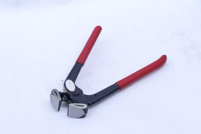 SATYAM Cobbler Pincer With Sleeve |Carpenter Pincer for Cutting Pulling Nails & Multi Purpose Cobler Pincer Plier Pincer Plier(Length : 8 inch)