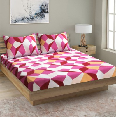 Flipkart SmartBuy 144 TC Cotton King Geometric Flat Bedsheet(Pack of 1, Red)