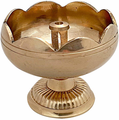 RUDRANSH Oil Lamp Hindu Puja Article Diya/Deepak Pure Brass Flower Design set of 1 Brass Table Diya(Height: 1.5 inch)