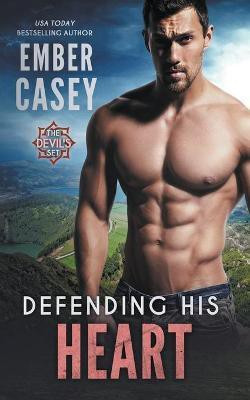 Defending His Heart(English, Paperback, Casey Ember)