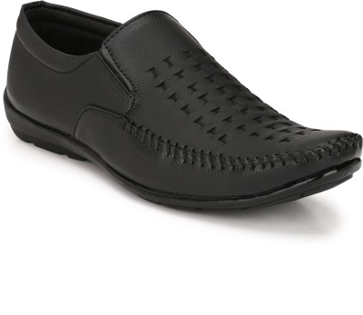 Lee Peeter Slip On For Men(Black , 9 UK/India)