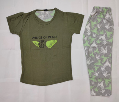 AKALYATEX Baby Girls Casual T-shirt Three Fourth Pant(OLIVE, GREY)