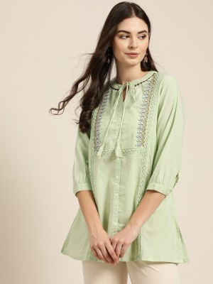 Sangria Casual Embroidered Women Green Top