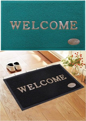 iSHKRA PVC (Polyvinyl Chloride) Door Mat(Dark Green, Black, Medium, Pack of 2)