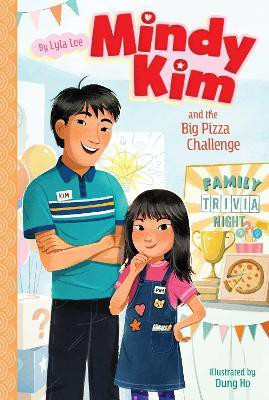 Mindy Kim and the Big Pizza Challenge: Volume 6(English, Paperback, Lee Lyla)