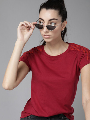 Roadster Solid Women Round Neck Maroon T-Shirt