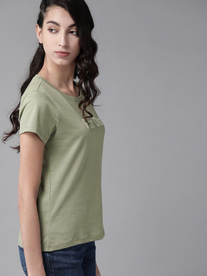 Roadster Typography Women Round Neck Green T-Shirt