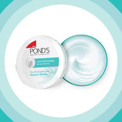 PONDS Light Moisturiser(250 ml)