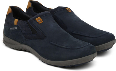 WOODLAND Casuals For Men(Navy) Flipkart