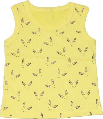 DRESSED UP DIVAS Girls Casual Cotton Blend Top(Yellow, Pack of 1)