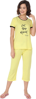 Fflirtygo Women Printed Yellow Top & Capri Set