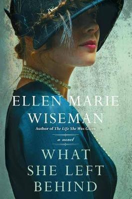 What She Left Behind(English, Paperback, Wiseman Ellen Marie)