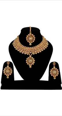 Lily Look Alloy Gold-plated Beige Jewellery Set(Pack of 1)
