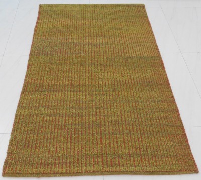 Village Weavers Green Wool Area Rug(3 ft,  X 5 ft, Rectangle)
