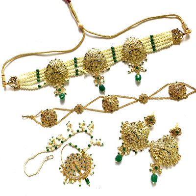 NIKYANKA Brass Gold-plated Green, Gold Jewellery Set(Pack of 1)
