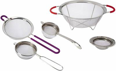 Petals PeCo1002 5 Pieces Stainless Steel Perfect Strainer Combi - 1 Pc Each of Fruit Basket Colander Big Strainer 25cm, Juice Strainer 14cm, Tea Strainer 7.5cm, Coffee Strainer 7.5cm and Sink Strainer Drainer Jali 10cm (Colour May Vary) Multicolor Kitchen Tool Set