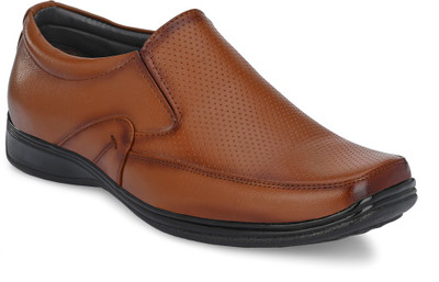 GUAVA GV15JA739 Slip On For Men(Brown , 10)