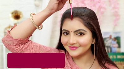 Latixmat Best Sindoor with Sponge-Tip- Applicator- Long lasting Chemical free SINDOOR(Maroon)