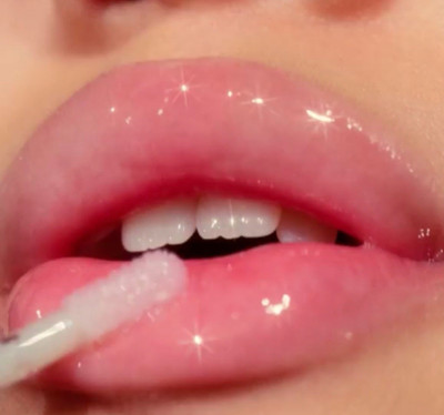 ADJD WATER PROF & LONG LASTING GLOSSY FINISH CHARM LIP GLOSS FOR GIRL & WOMAN(6 ml, Transparent)
