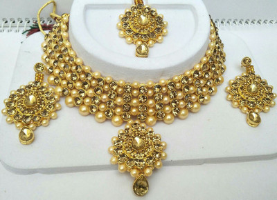 Suman jewels Alloy Gold-plated Gold Jewellery Set(Pack of 1)