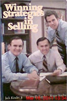Winning Strategies In Selling(Paperback, Kinder Jack)