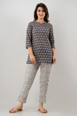 Sanyukt Women Printed Grey Top & Pyjama Set