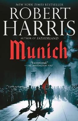 Munich(English, Paperback, Harris Robert)