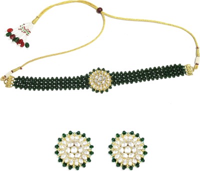 Karatcart Alloy Gold-plated Green Jewellery Set(Pack of 1)