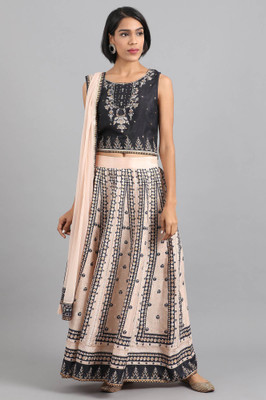 W Women Ethnic Top Skirt Set