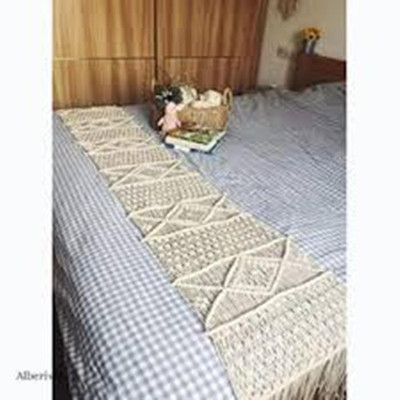 Purina's White 182.88 cm Reversible Table Runner(Cotton)
