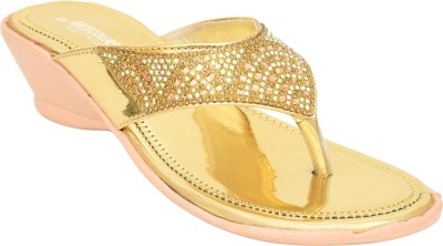 Racecourse Women Wedges(Gold , 3)